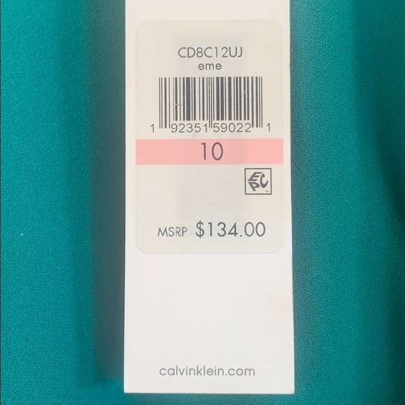 💚NWT Green Calvin Klein Dress - Picture 7 of 7